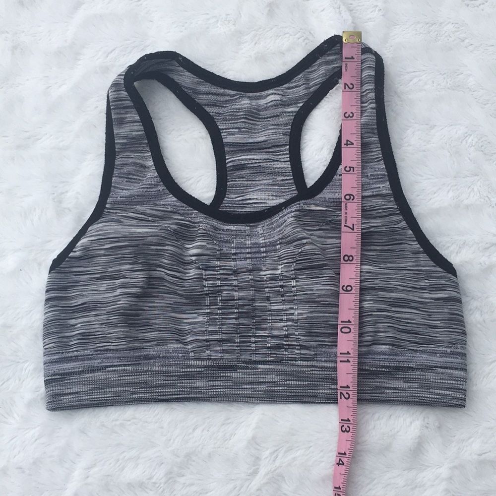 Unlined bralette - Picture 9 of 9